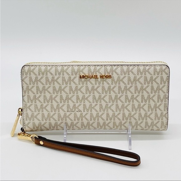 Michael Kors Large Continental Wallet Wristlet Vanilla - Picture 1 of 9